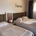 Riviera 4*