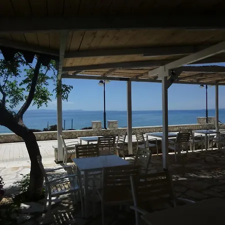 Pensión Riviera 4*