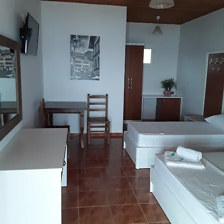 Riviera 4* Qeparo