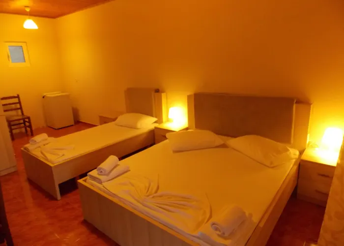 Riviera 4* צ'פרו