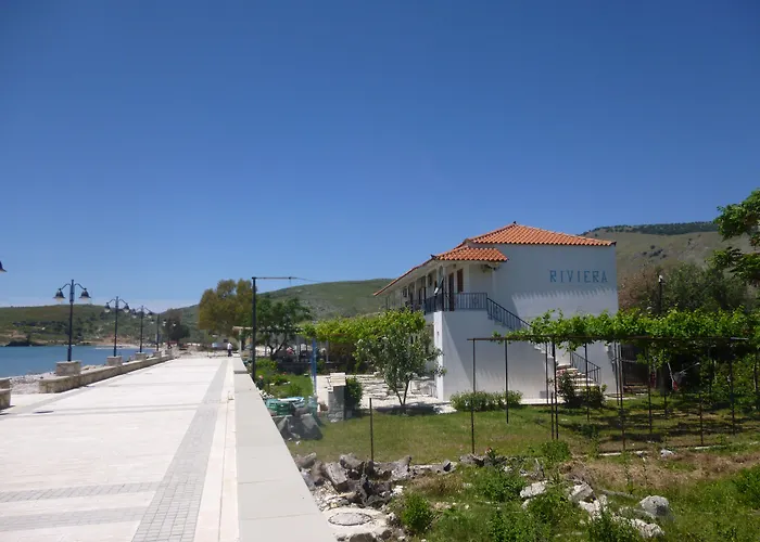 Riviera بيت ضيافة كيبارو