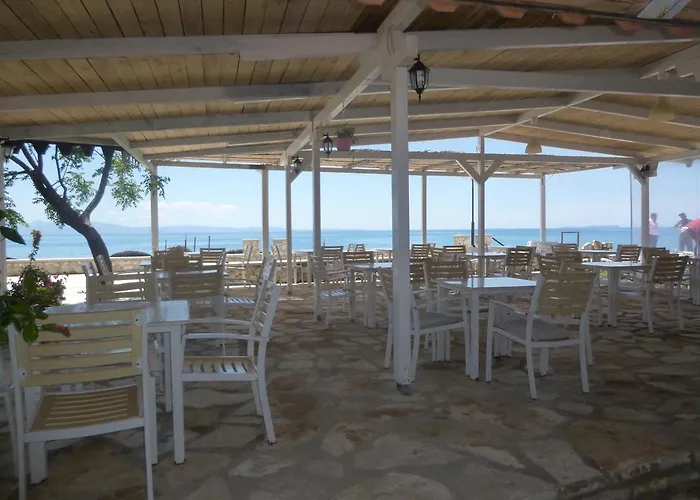 Riviera בית הארחה