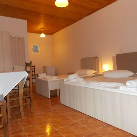 Riviera Πανσιόν 4*