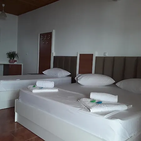 Πανσιόν Riviera 4*